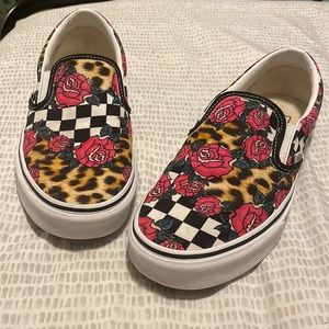 VANS Black / White Checkered With Rose + Cheetah Print || Size 6.5M 8.0W